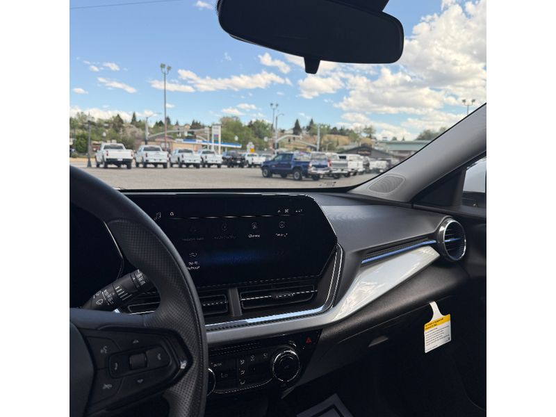 2025 Chevrolet Trax