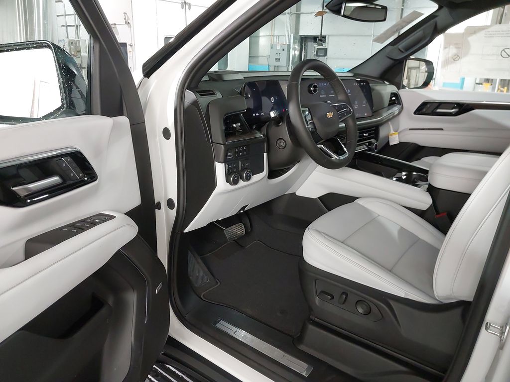 2025 Chevrolet Suburban