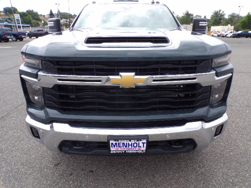 2025 Chevrolet Silverado 3500