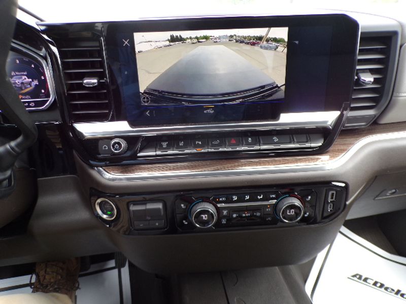 2025 Chevrolet Silverado 3500