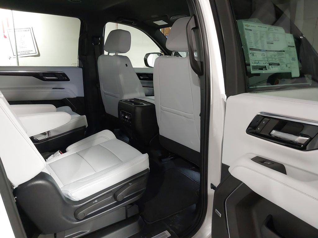 2025 Chevrolet Suburban