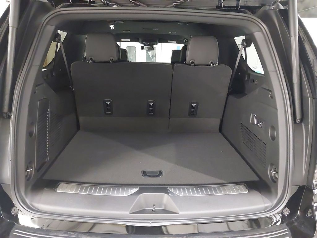 2025 Chevrolet Suburban