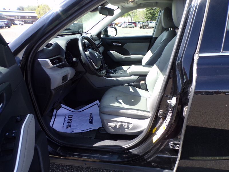 2020 Toyota Highlander Hybrid