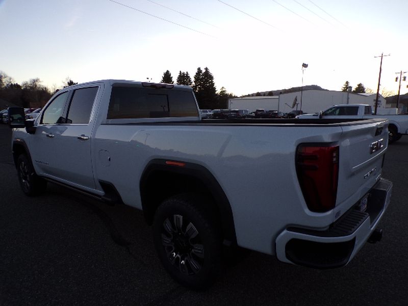 2026 GMC Sierra 3500