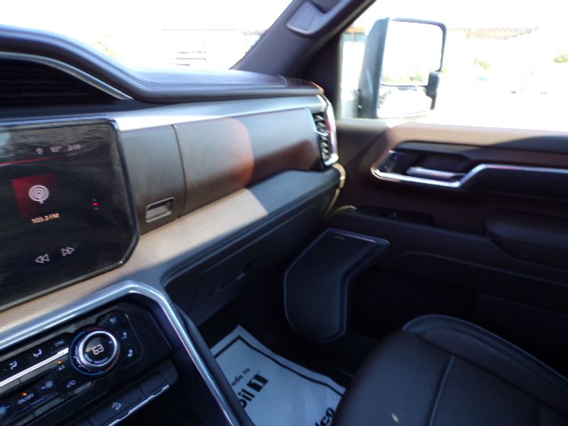 2024 GMC Sierra 3500