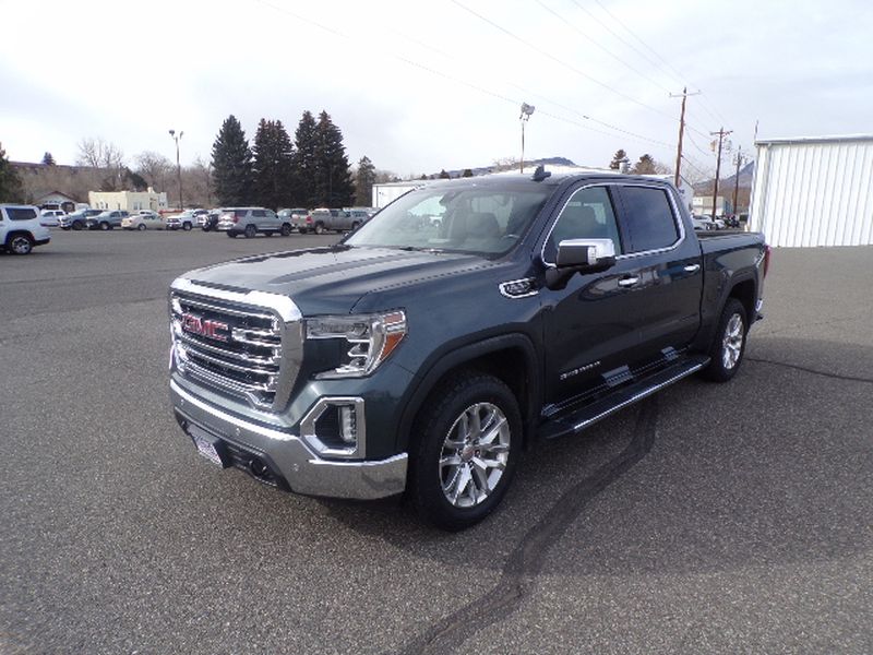 Used 2020 GMC Sierra 1500 SLT Trucks