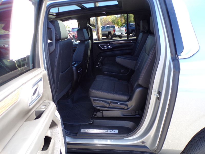 2023 Chevrolet Suburban