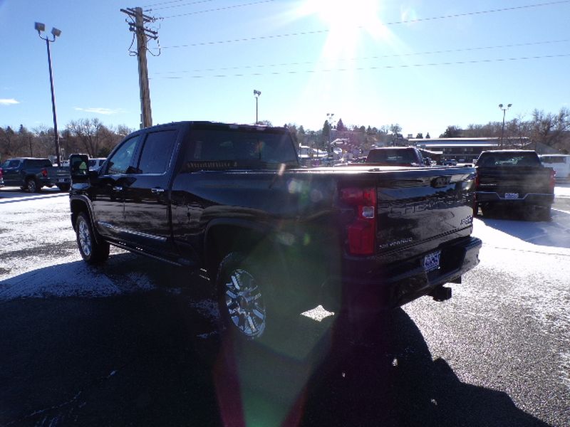 2024 Chevrolet Silverado 3500