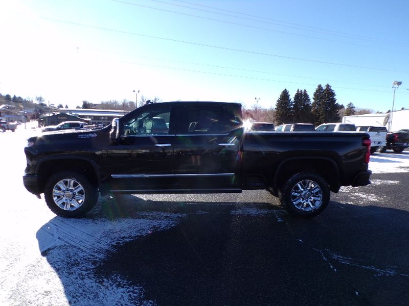2024 Chevrolet Silverado 3500