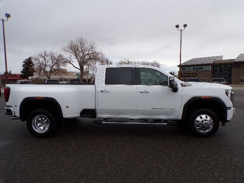 2026 GMC Sierra 3500