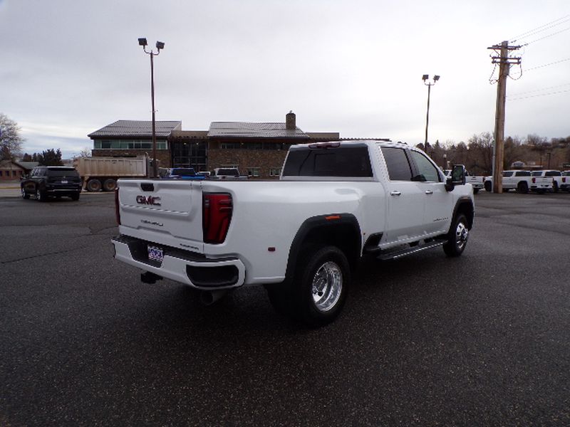 2026 GMC Sierra 3500