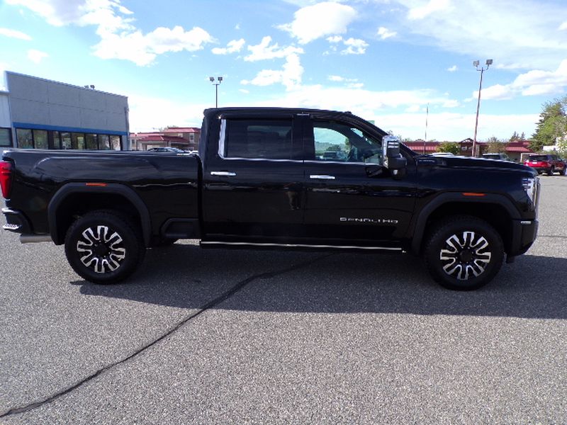 2025 GMC Sierra 3500