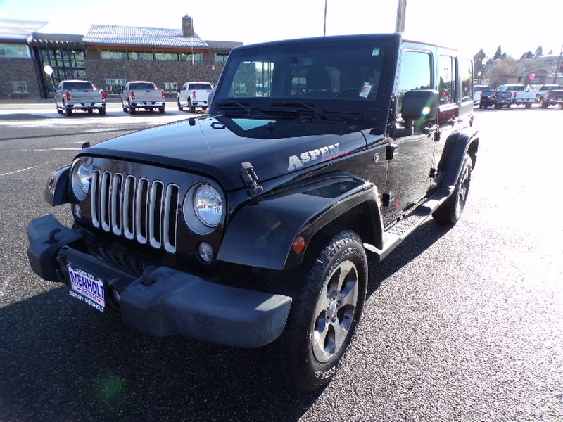 Used 2018 Jeep Wrangler JK Sahara SUVs