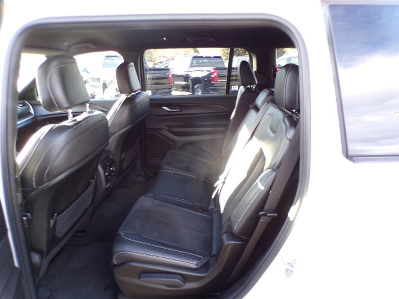 2024 Jeep Grand Cherokee L