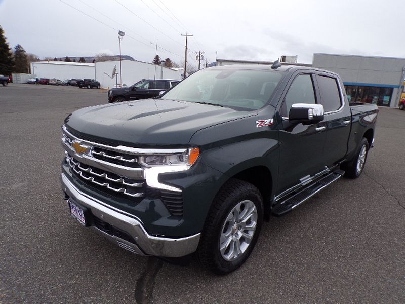 New 2026 Chevrolet Silverado 1500 LTZ Trucks