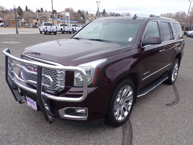 Used 2017 GMC Yukon Denali SUVs