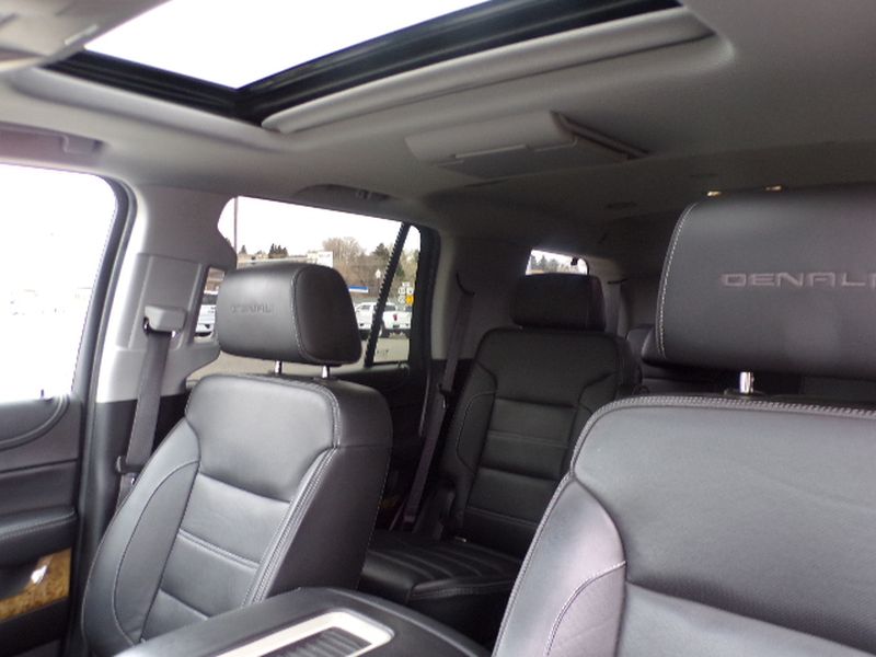 2017 GMC Yukon
