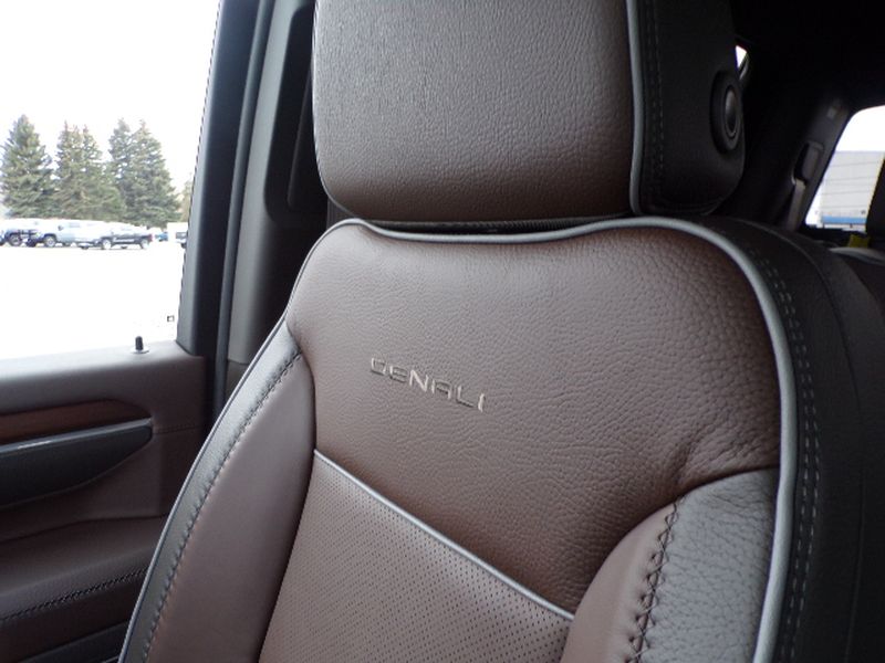 2026 GMC Sierra 2500