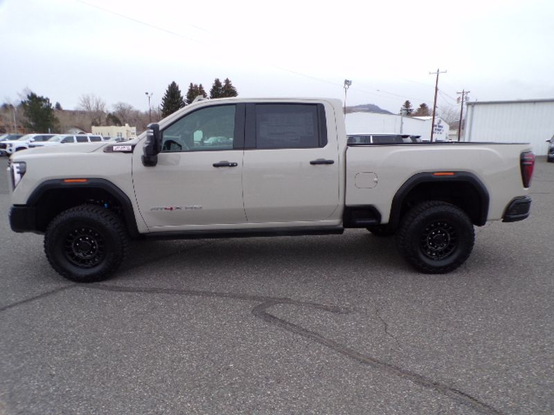 2026 GMC Sierra 2500