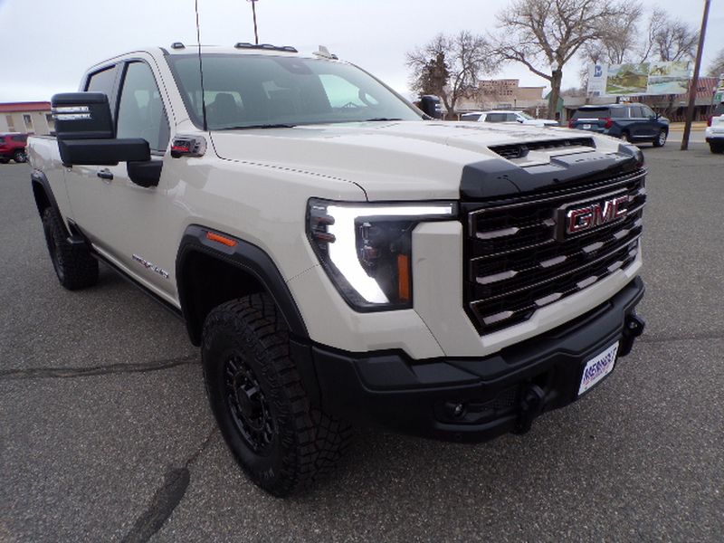 2026 GMC Sierra 2500