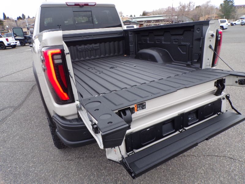 2026 GMC Sierra 2500