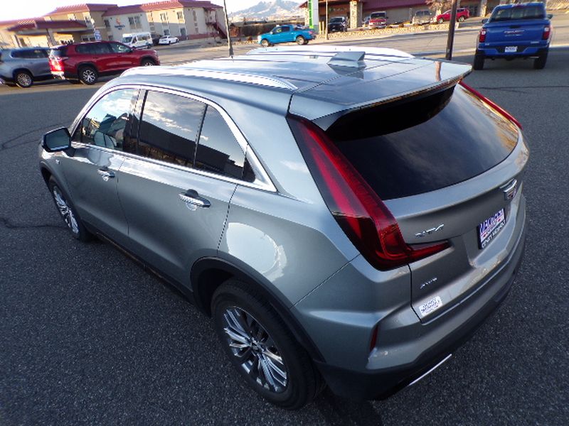 2025 Cadillac XT4