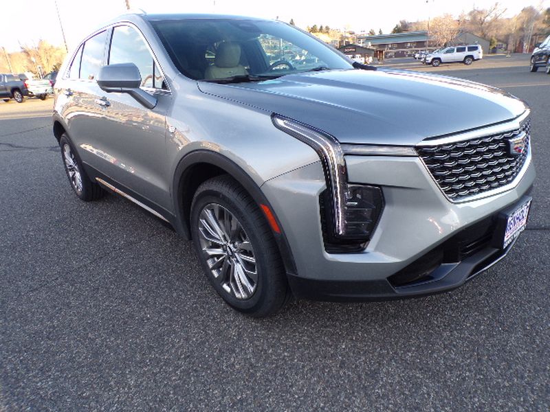 2025 Cadillac XT4