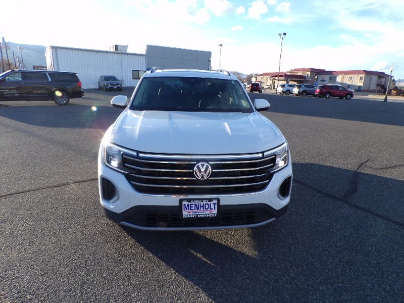 Used 2024 Volkswagen Atlas 2.0T SE SUVs