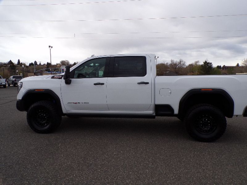 2026 GMC Sierra 2500