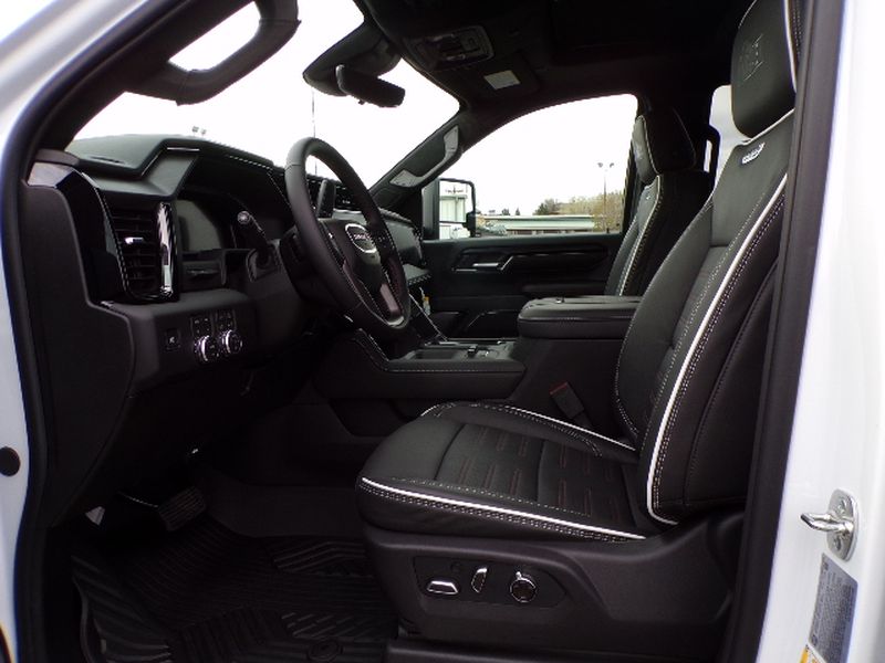 2026 GMC Sierra 2500