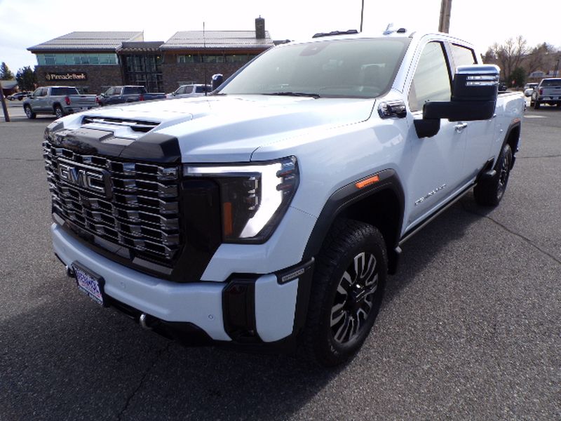 New 2026 GMC Sierra 3500 Denali Ultimate Trucks
