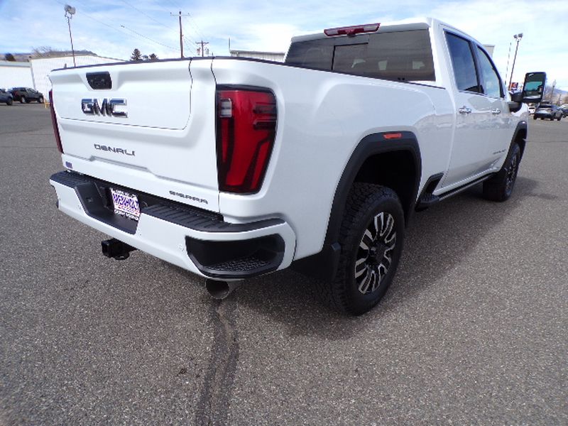 2026 GMC Sierra 3500