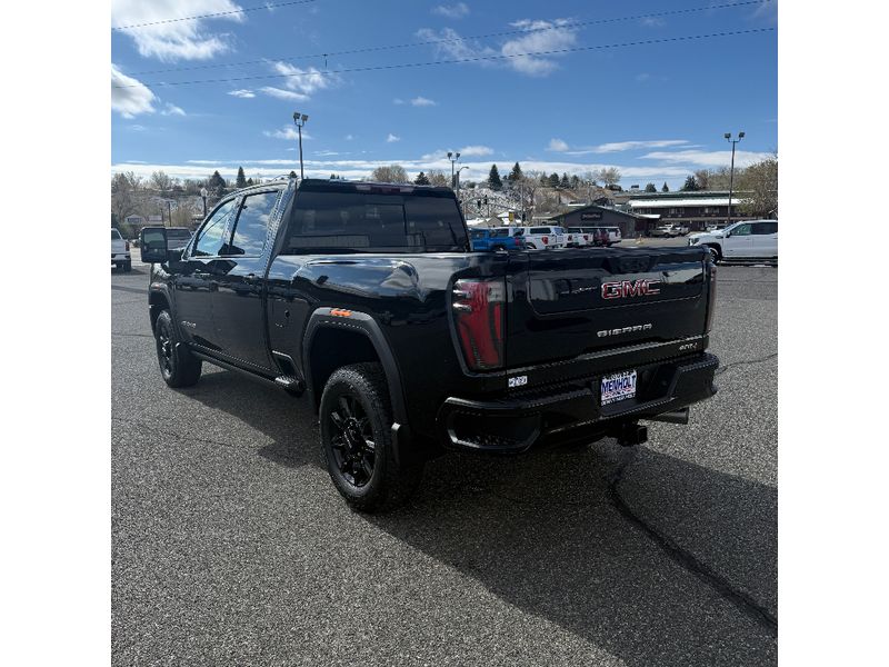 2026 GMC Sierra 3500