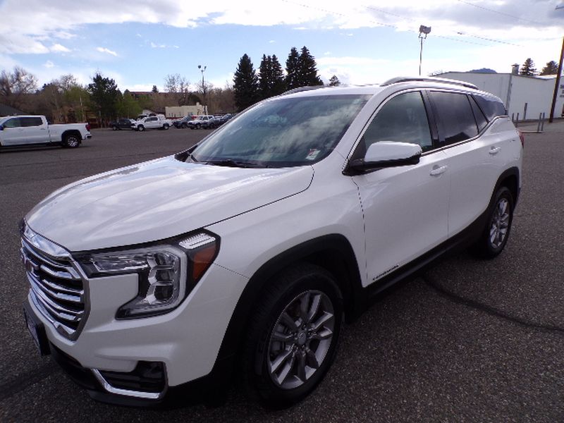 Used 2022 GMC Terrain SLT SUVs