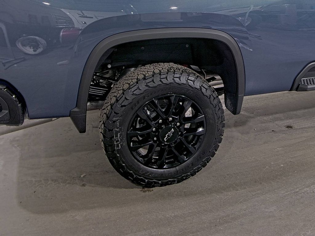 2025 Chevrolet Silverado 3500