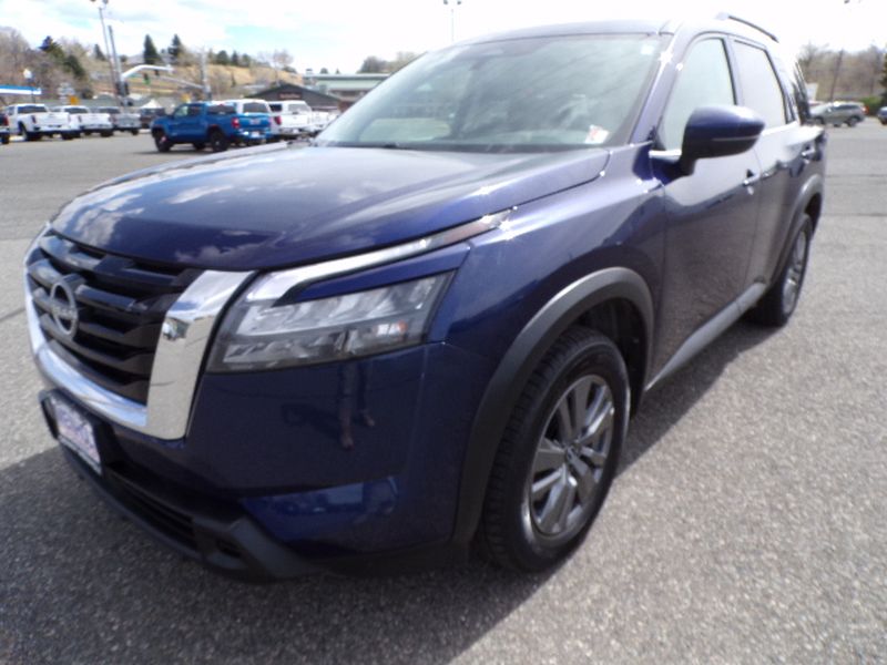 Used 2025 Nissan Pathfinder SV SUVs