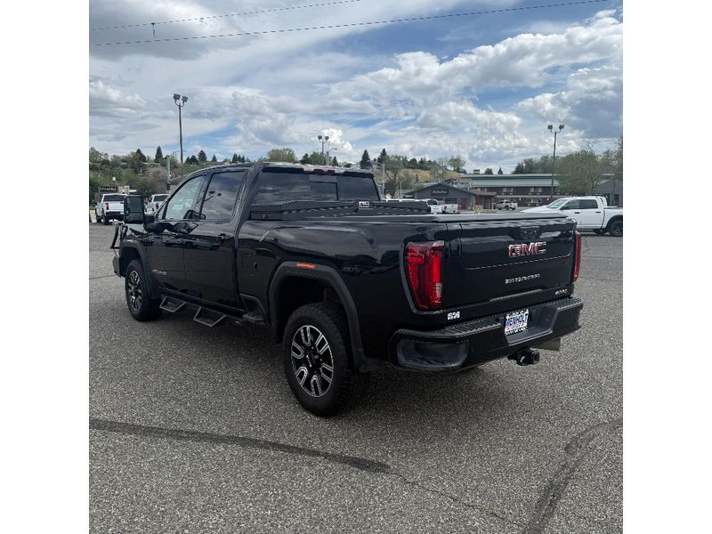 2023 GMC Sierra 3500