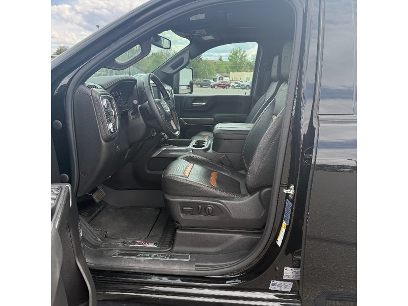 2023 GMC Sierra 3500