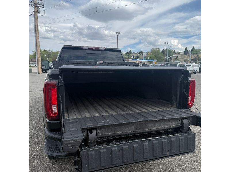 2023 GMC Sierra 3500