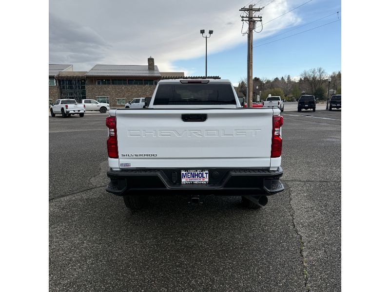 2026 Chevrolet Silverado 3500