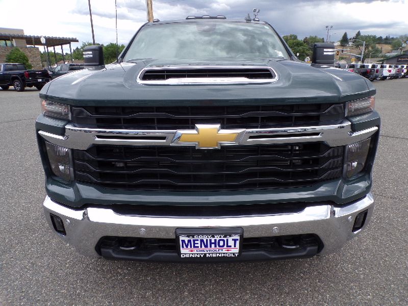 2025 Chevrolet Silverado 3500