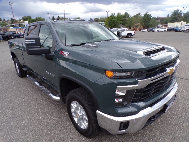 2025 Chevrolet Silverado 3500