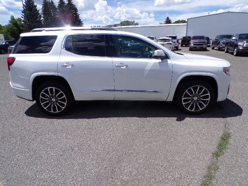 2021 GMC Acadia