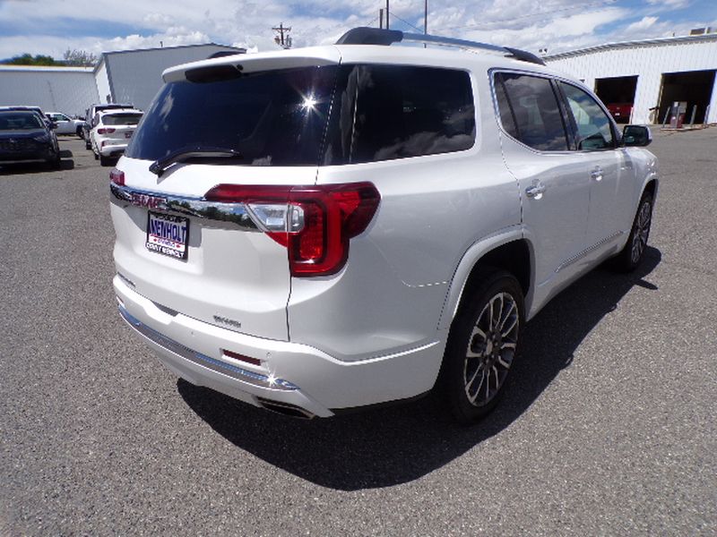 2021 GMC Acadia