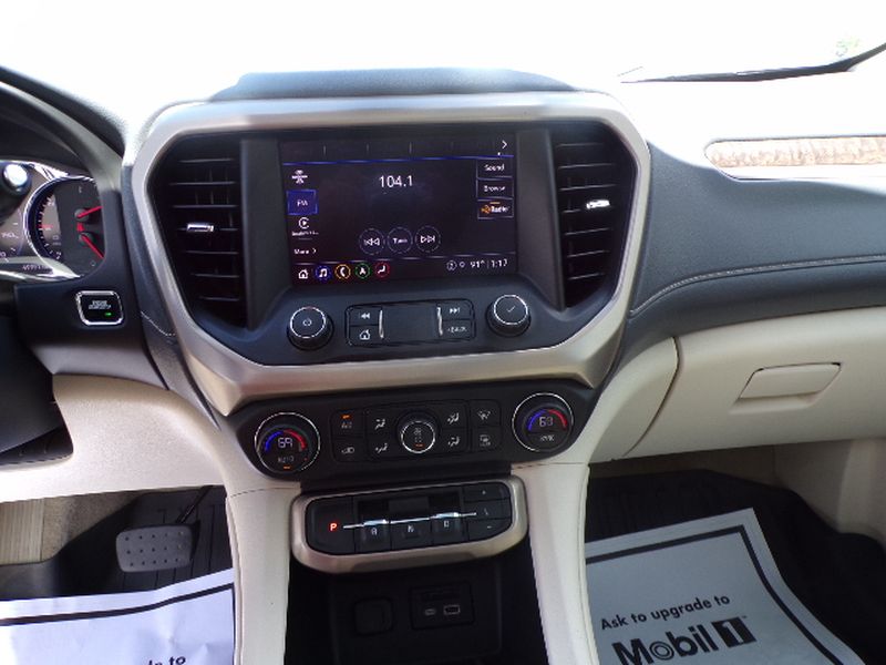2021 GMC Acadia