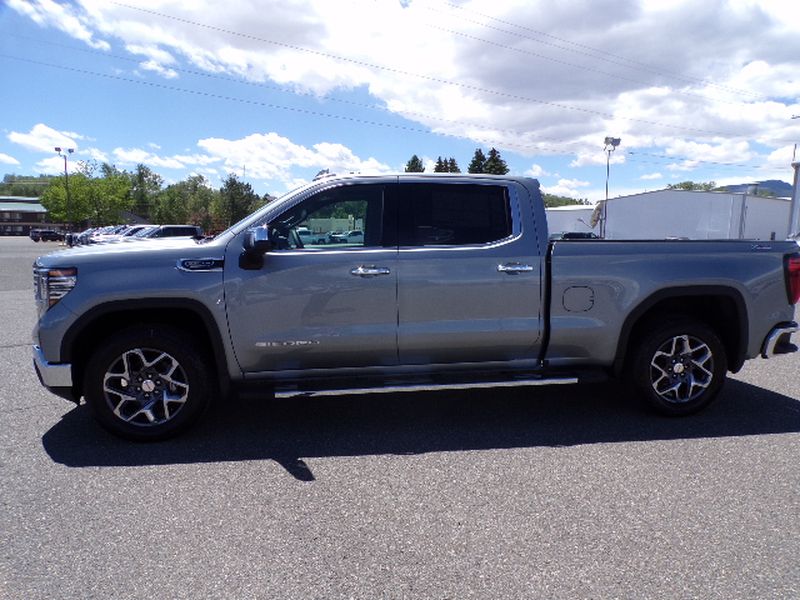 New 2026 GMC Sierra 1500 SLT Trucks