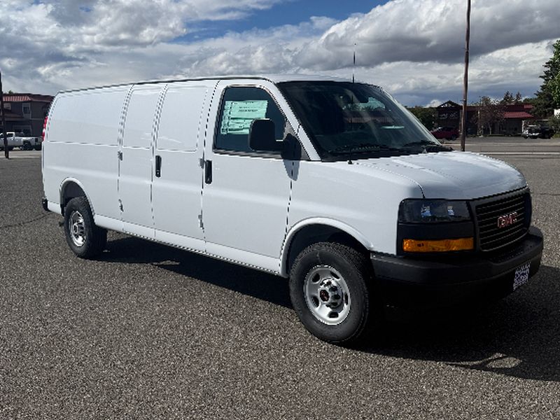 2026 GMC Savana