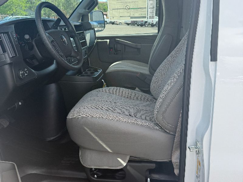 2026 GMC Savana