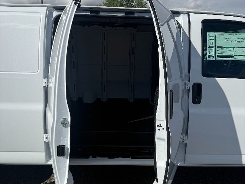 2026 GMC Savana