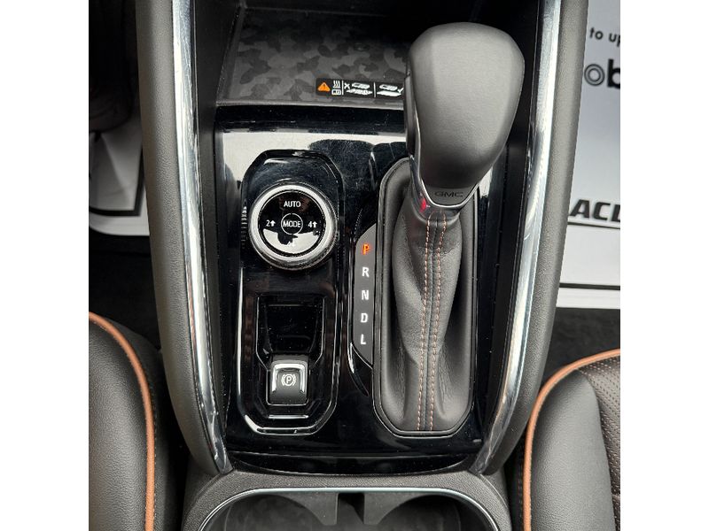 2024 GMC Canyon